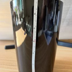 Sleek Black Ceramic Vase â only $3