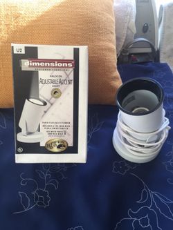 Hampton Bay adjustable accent lights 6 total