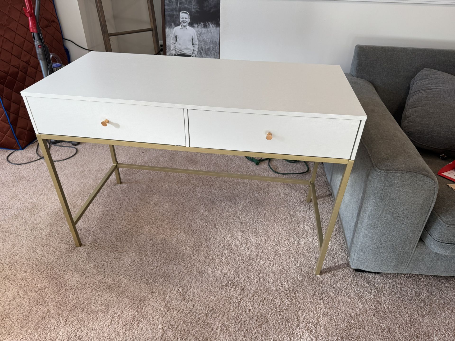 White desk Gold Hardware
