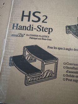 Jacuzzi steps plastic