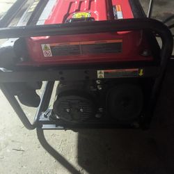 Predator 4375 Like New Runs Grate 