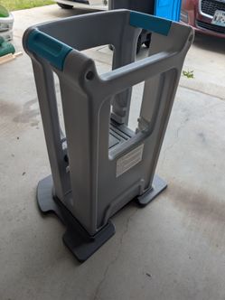 Simplay3 Adjustable Toddler Tower - Fully Assembled