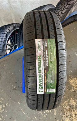 Mohawk Regis Comfort AS 215/60R16 Tire