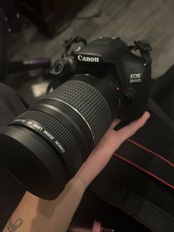 Canon T7 EOS Rebel