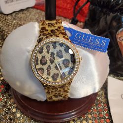 Guess Ladies Leopard Print 40mm WaterPro. New.