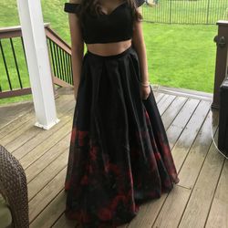 Formal Two-Piece Black Prom Dress with Pockets