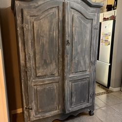 Cabinent Solid Wood / gabinete de madera maciza