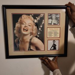 Legends Never Die Marilyn Monroe 