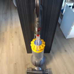 Dyson Ball Multi floor Vacuum