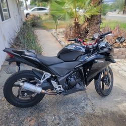 2013 Honda CBR250R