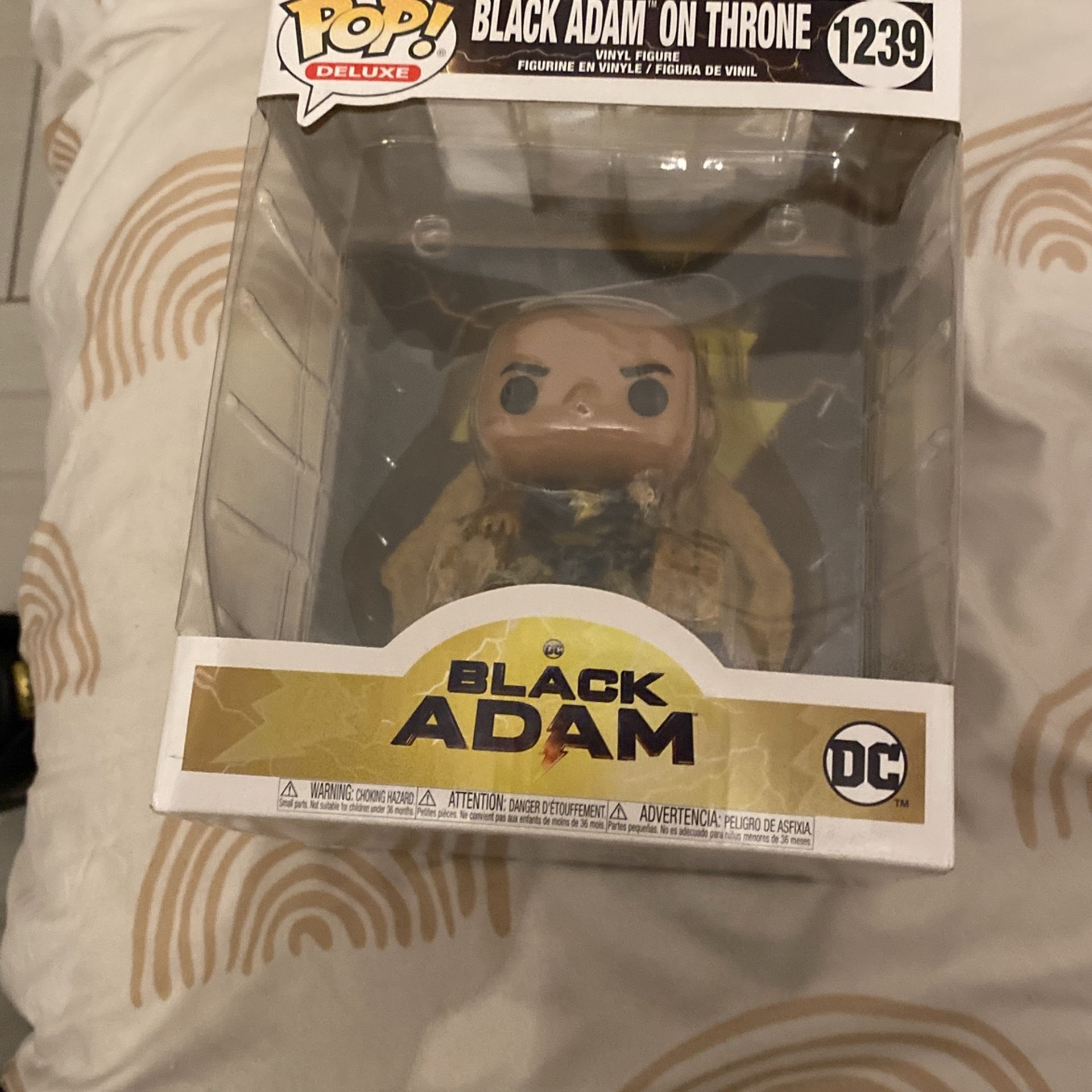 black adam on throne deluxe funko pop