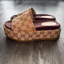 Gucci Supreme Platform Sandals 
