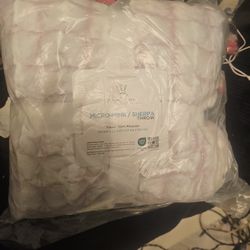 Brand New Sherpa Throw