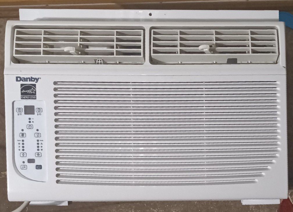 Window Air conditioner 