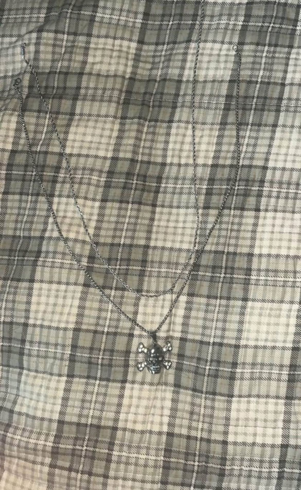 Silver Skull Necklace Set Brand New 