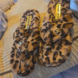Michael Kors Slippers Women's 9