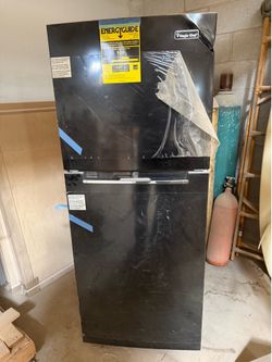 Small refrigerator