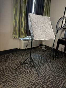 Soft box Lighting. One Bulb
