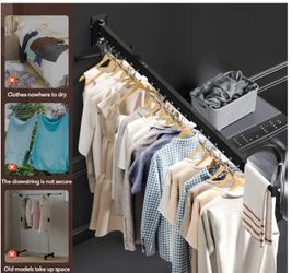 Wall Mounted Clothes Hanger