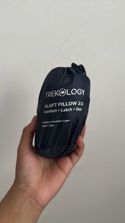 Inflatable camping pillow