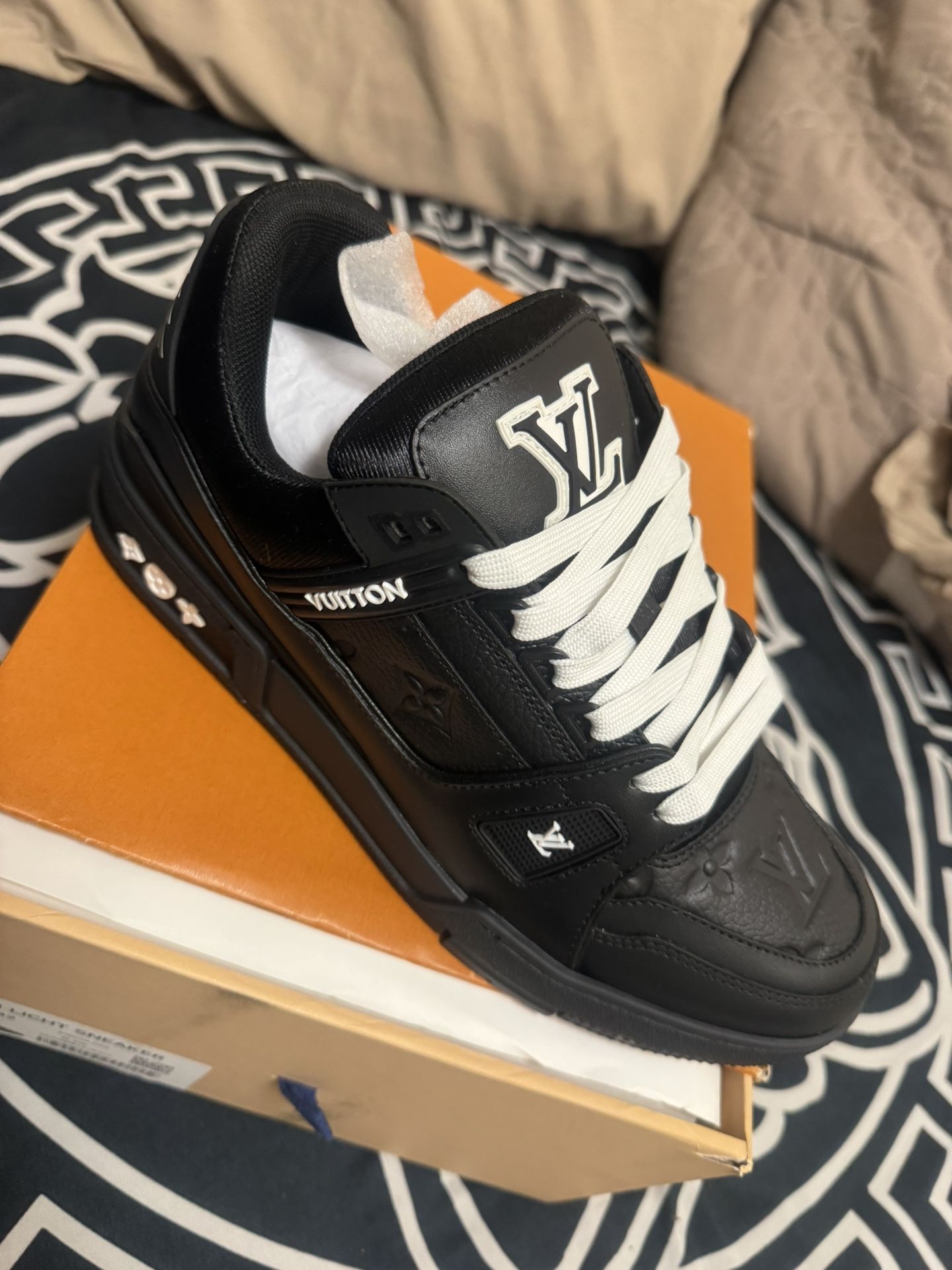 Louis Vuitton Sneakers