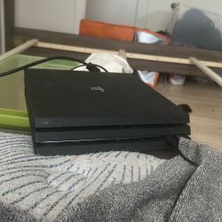 Good Condition Ps4 Pro With 1 Tb Storage And 3 Games 
