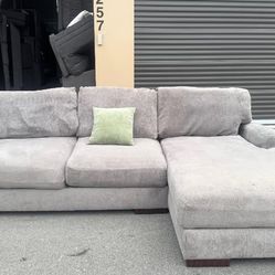 Sectional couch
