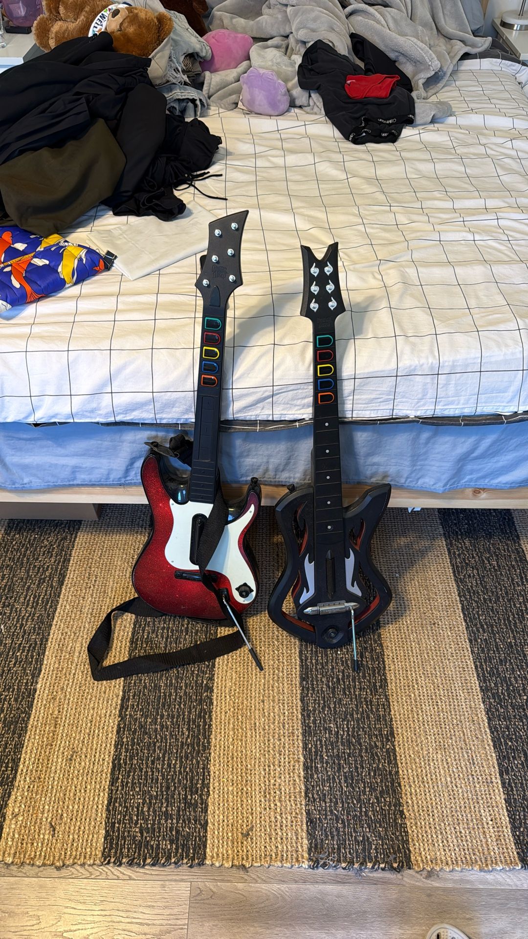 Guitar Hero Guitar Controllers PS3 PS2