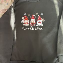 Women’s Christmas Gnome T-shirt 