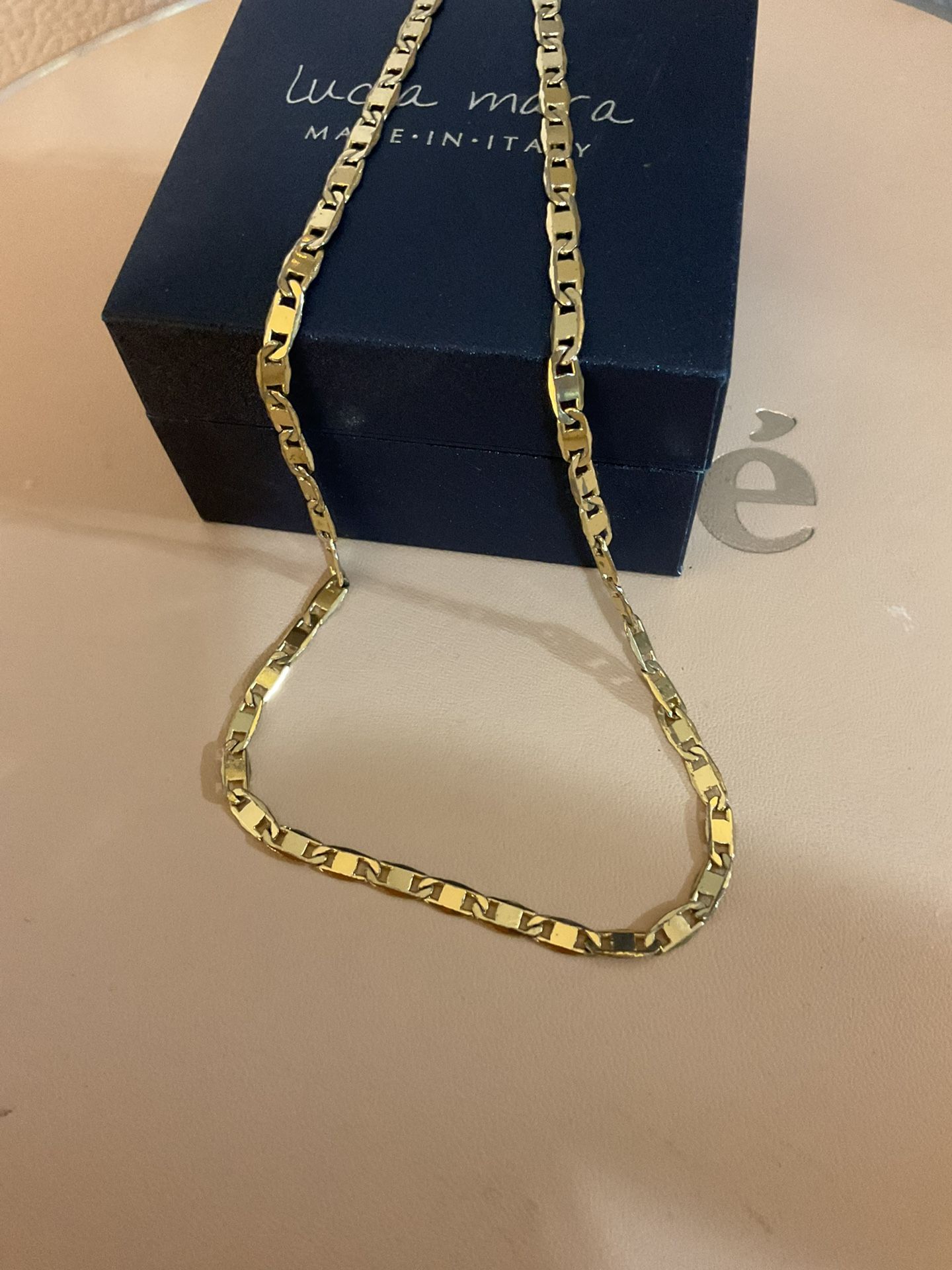 GOLD  MARINER CHAIN  ITALY- 750 STAMPED 