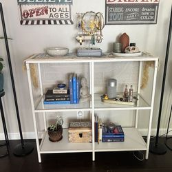 Consult Table