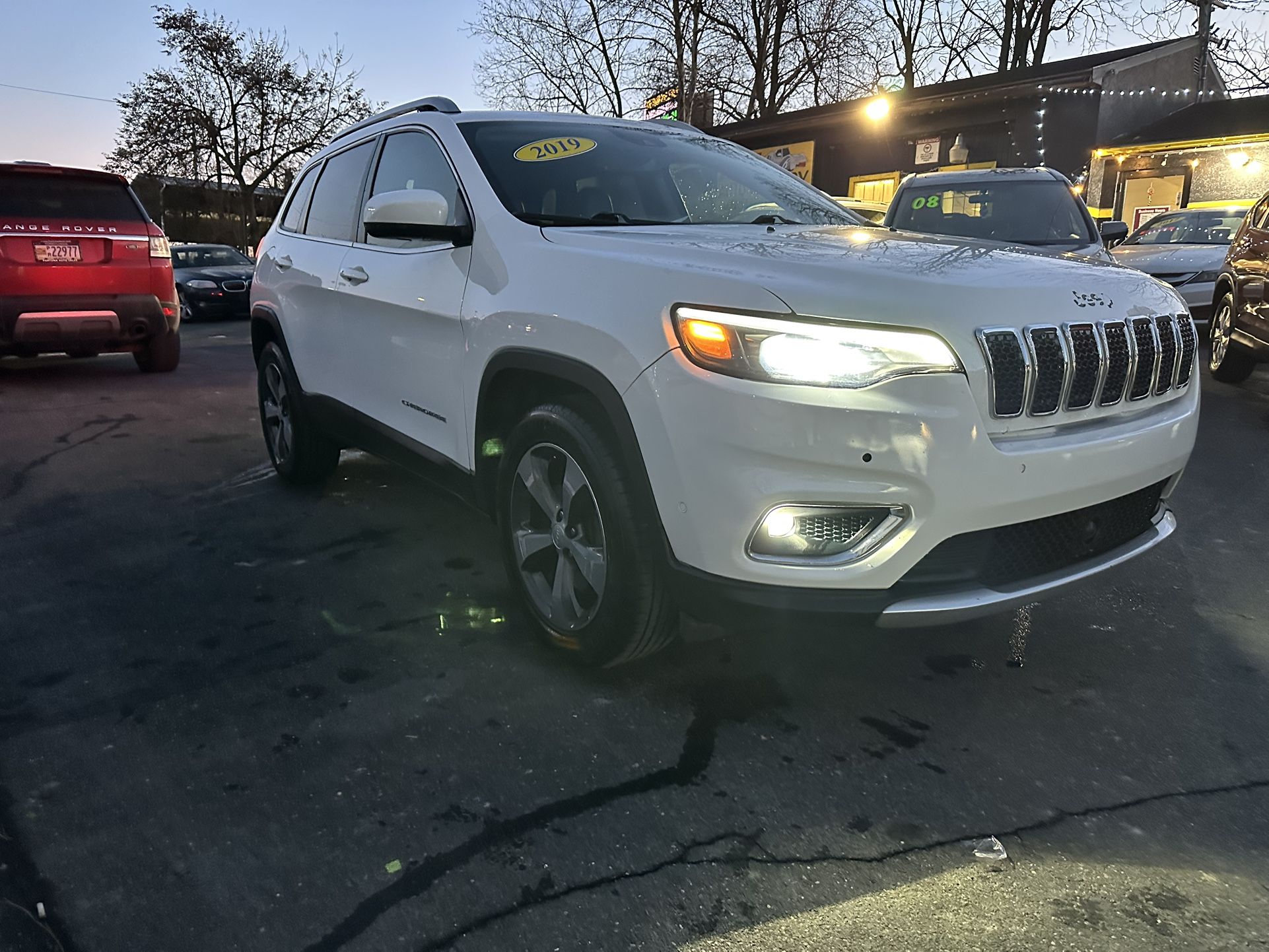 2019 Jeep Cherokee