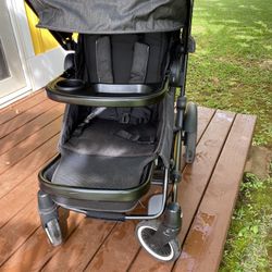 Austlen Entourage Sit Stand Double Stroller in Black An Adapter