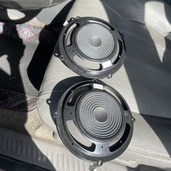 GMC Envoy/Chevy trail Blazer Front Speakers 