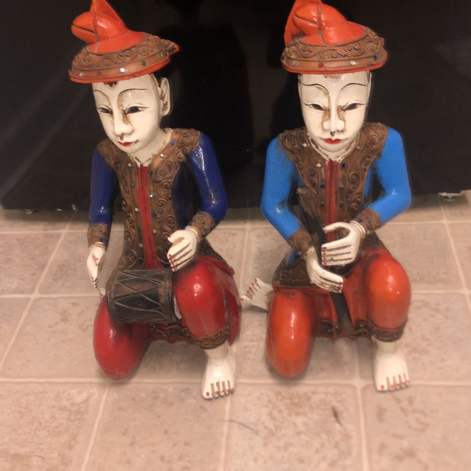 Vintage Pair Wooden carved musician statues