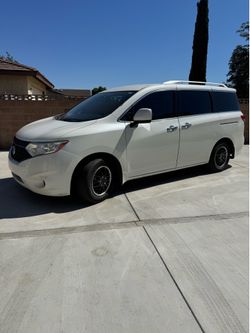 2015 Nissan Quest