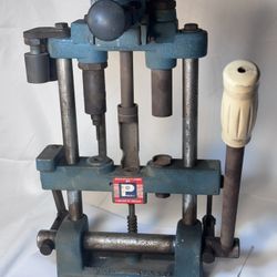 Vintage Pacific D-L 250 Shot shell Reloading Press