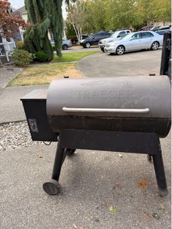 Grill smoker
