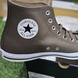 Converse All Star -  Chuck Taylor  Size Men's Size 10 