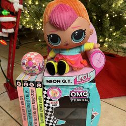 LOL OMG Neon Q.T. Toy Bundle 