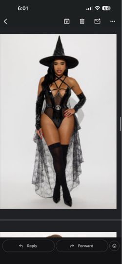 Women’s Halloween costumes