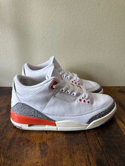 Jordan 3 Georgia Peach Size 9.5 Men's