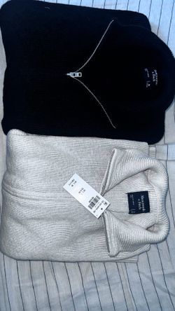 abercrombie and fitch full zip sweater cream and black