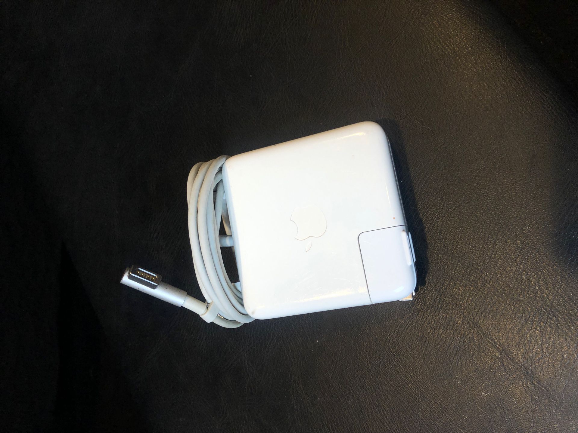 2 GENUINE ORIGINAL APPLE MACBOOK PRO 60W AC ADAPTER A1184 A1330 A1344 Used