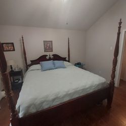 Matching Wood Bed Frame And Drawers2