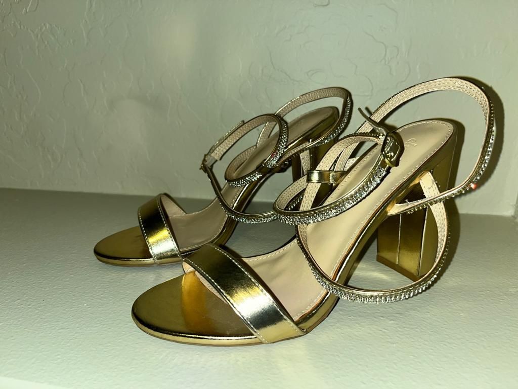 Charlotte Russe Heels Size 8