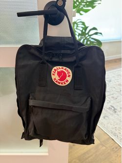 Used Fjallraven Kanken 23510 Backpack - Black