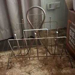 Vintage magazine rack