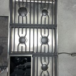 Wolf 36 gas Cooktop 