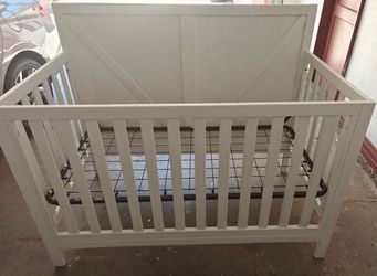 Baby crib